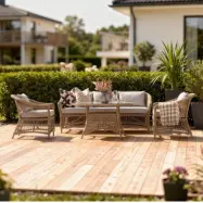 Loungegrupp utemöbler | Naturfärgad konstrotting | Soffa, fåtöljer&bord | Camilla