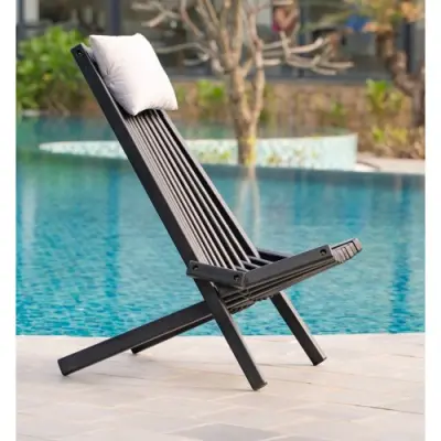 Solstol med nackkudde | Svart | Calcutta