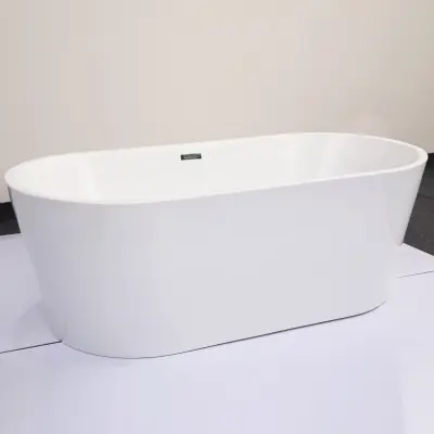 Litet badkar 150cm | Lucite akryl | Stilren design | A-06