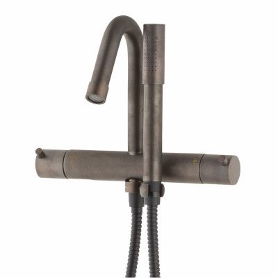 Badkarsblandare Mora Izzy Rustic med Handdusch