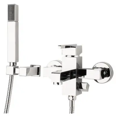 Cubic Badkarsblandare med duschset - Krom