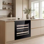 Integrerad vinkyl 24 flaskor | Push-to-Open | Inverterkompressor | 36 dB tystgående