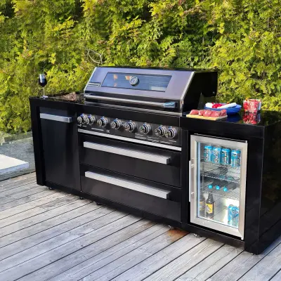 Stor lyxig gasolgrill/utekök med varmluftsfunktion | Austin Blackline