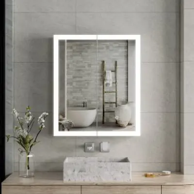 Spegelskåp - Cortona | Mjukstängande dubbeldörrar | LED-belysning