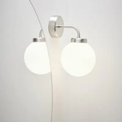 Vägglampa Hafa Globe