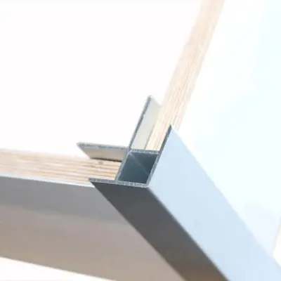 Utvändig Hörnlist BerryAlloc Wall&Water 2,4 m Aluminium