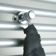 Handdukskrok Nordhem Krom