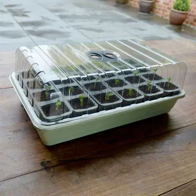 Drivhus med självbevattning 24 celler, drivhus 37,5x23x14 cm  lämlig för fönsterbrädan
