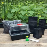 Startkit för gurka, gurkfrön, krukor, miniväxthus, såjord med perlite, plantetiketter, stril.