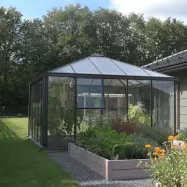 Tetra 9,5 kvm, alu, Fyrkantigt växthus, Stomme i aluminium, 9,6 kvm, 2 ventilationsfönster