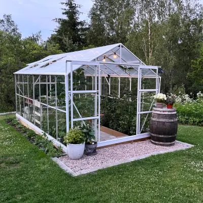 Växthus 12,7m² | 5 års stormgaranti | 4mm säkerhetsglas | Vit